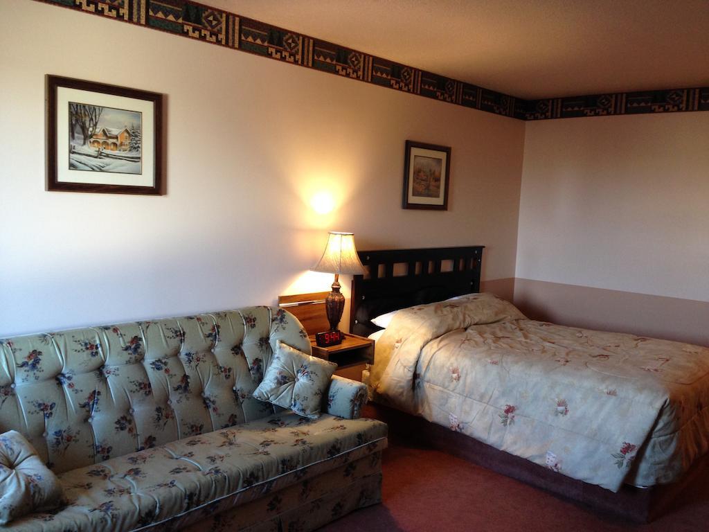Traveller'S Inn Dawson Creek Kültér fotó